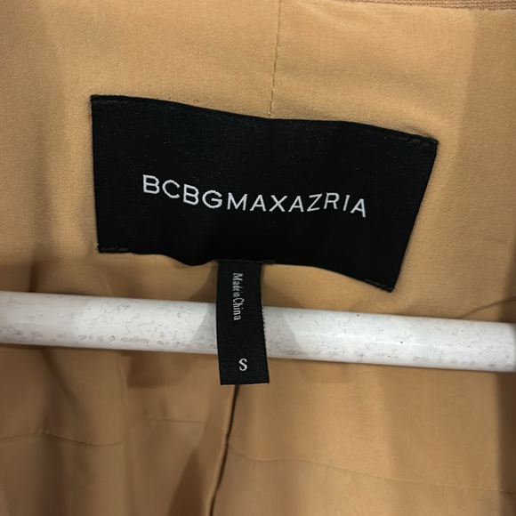 Women’s BCBG jacket size small. Only worn once - Picture 2 of 3